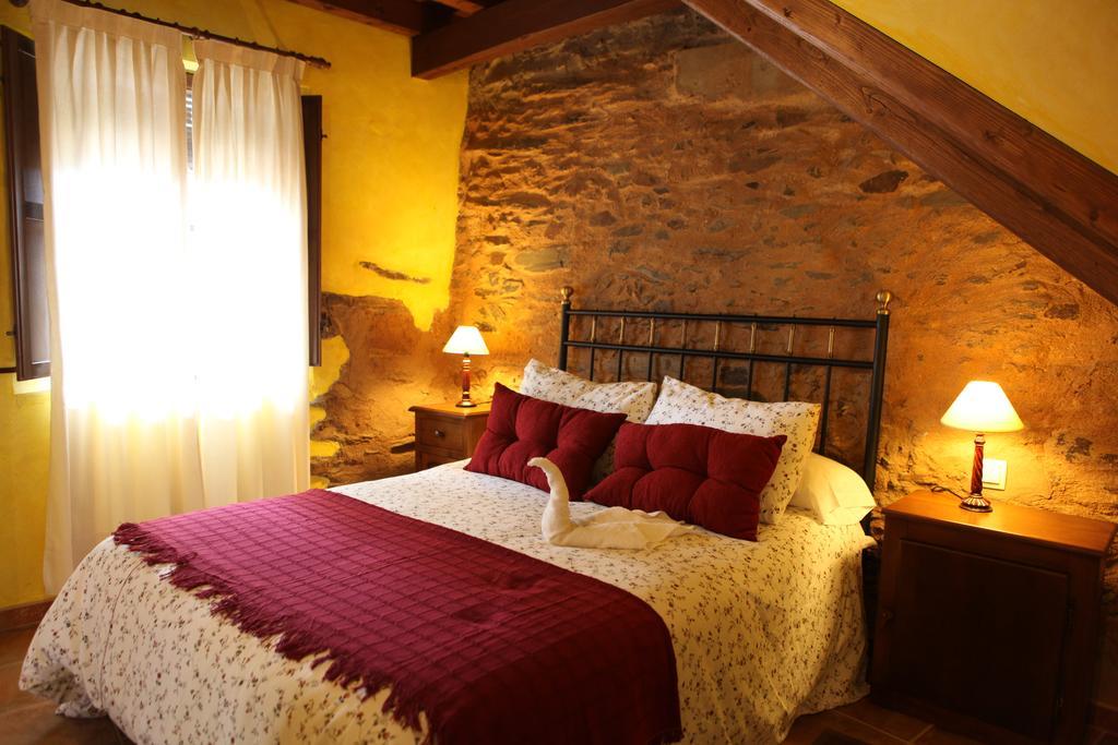 Apartamentos Rurales La Solana Robledillo De Gata Buitenkant foto