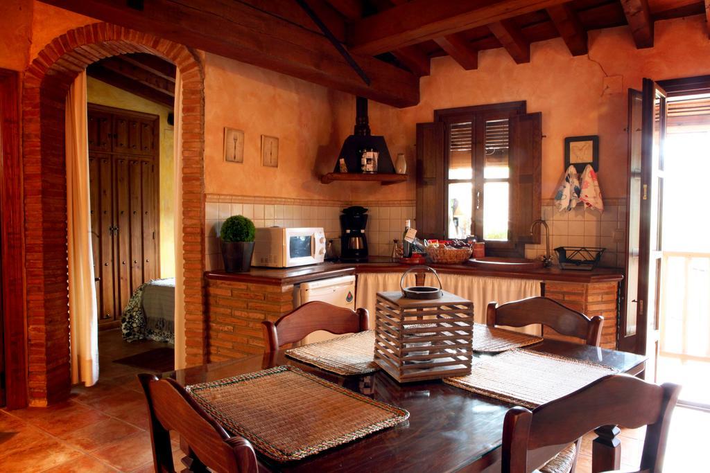 Apartamentos Rurales La Solana Robledillo De Gata Buitenkant foto